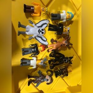 99 nights in the forest figures Set